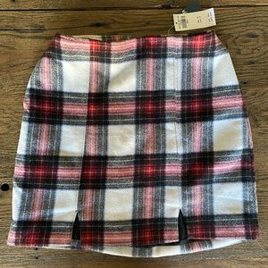 Hollister Plaid Skirt NWT